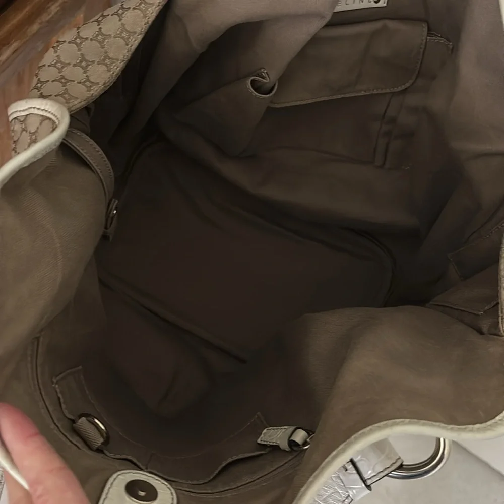Celine macadams tote. Authentic - Picture 11 of 16